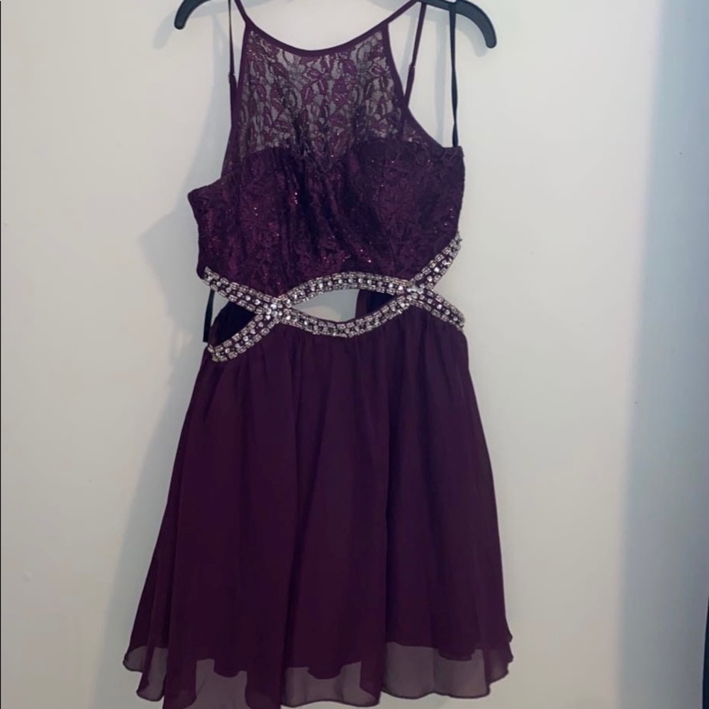 Xtraordinary dress